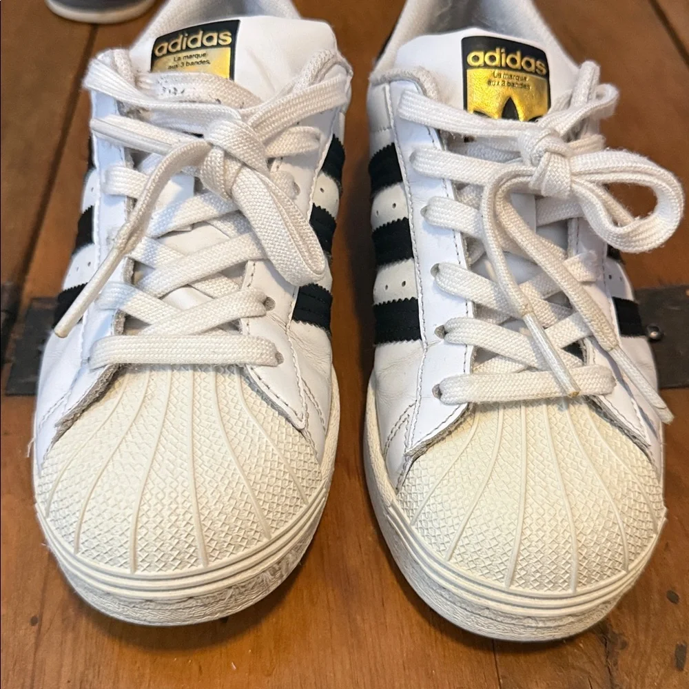 Adidas Superstar Shell Toe - Picture 6 of 13